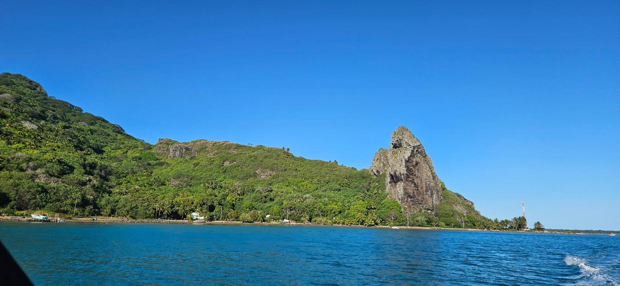 Отель Taria Camping Te-Fare-Arii Экстерьер фото